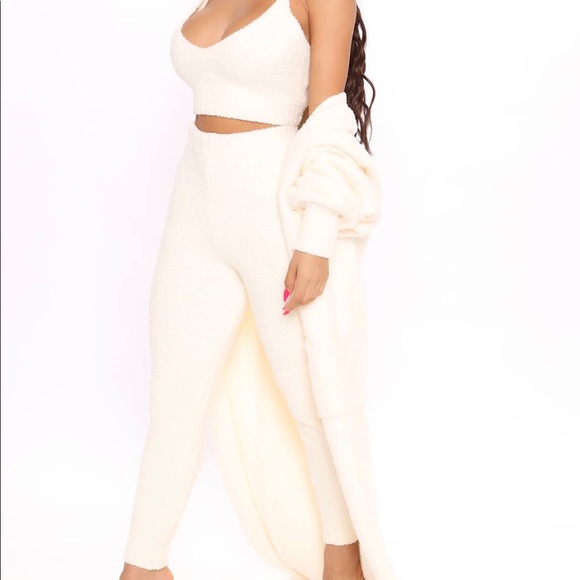 3 piece fuzzy lounge set fashion nova